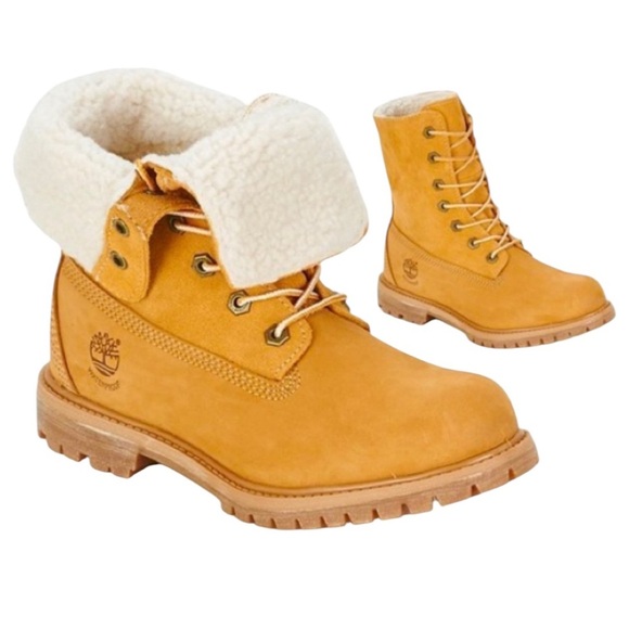 NWT Timberland Women’s Leather Authentics Fleece Fold-Down Ankle Boot Size 6 - Picture 1 of 14